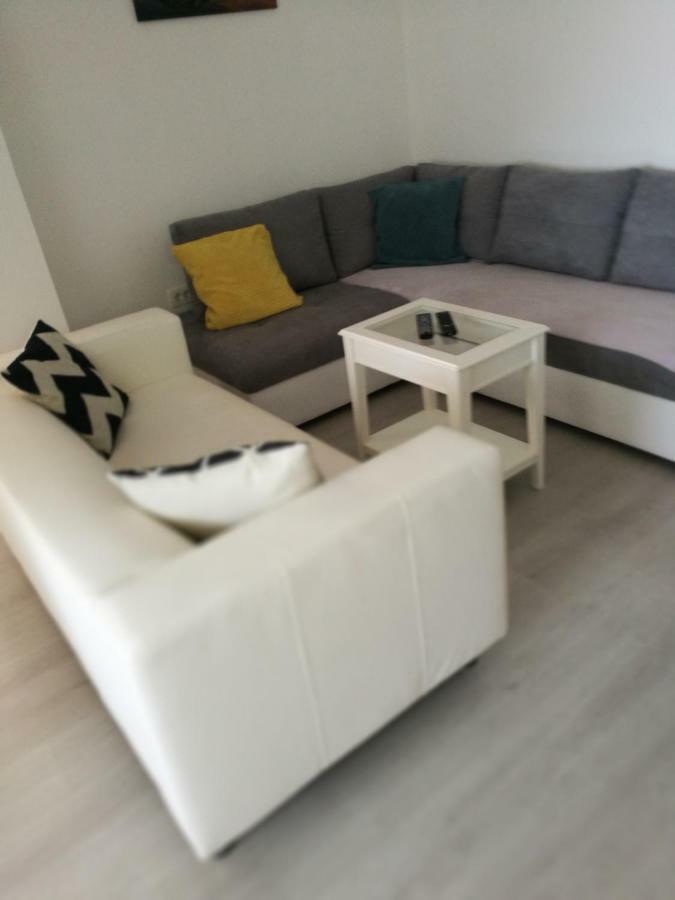 Nekic Apartment *
